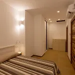 Newly Renovated Apartment 13A