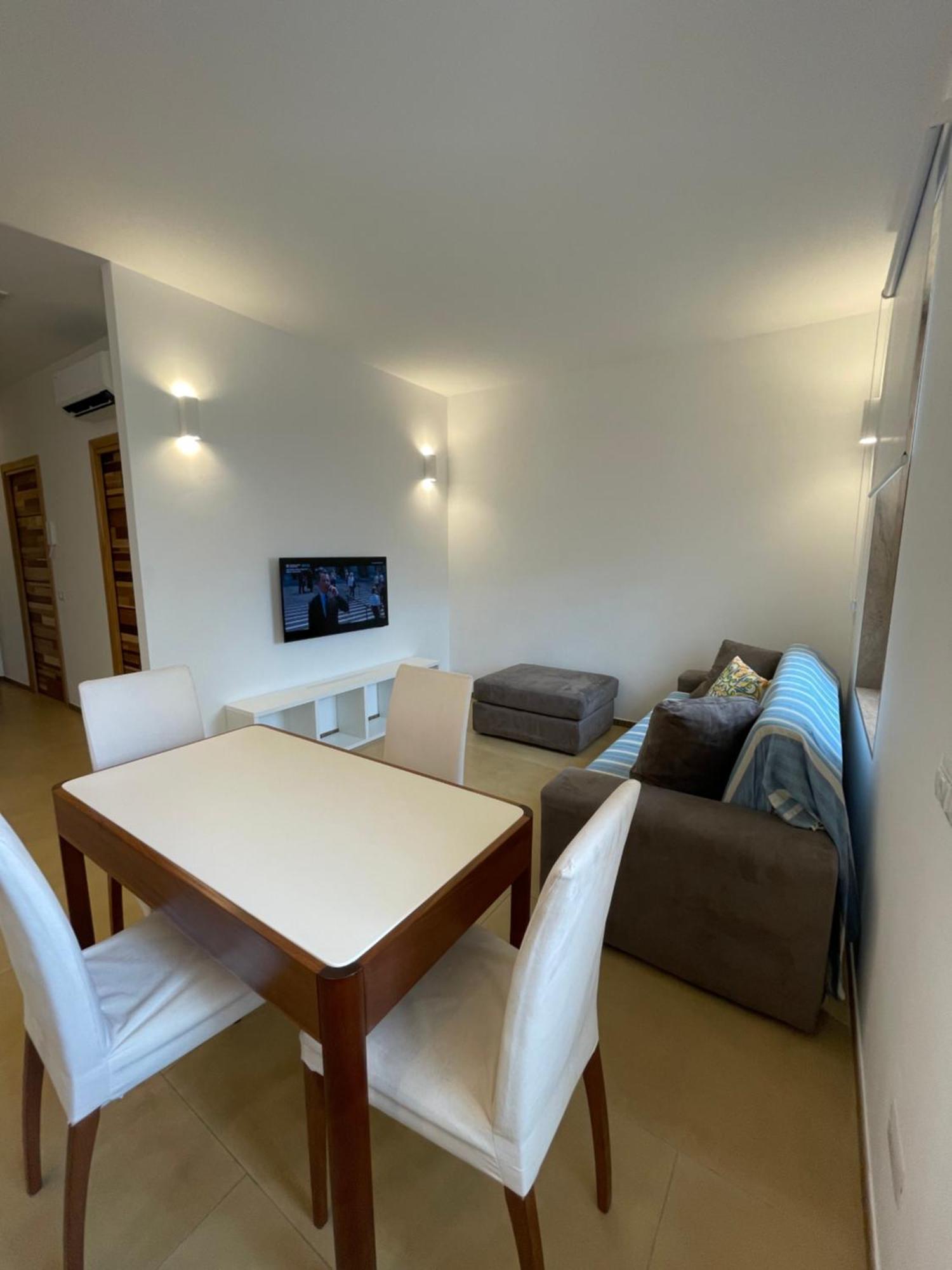 Newly Renovated 13a Olbia